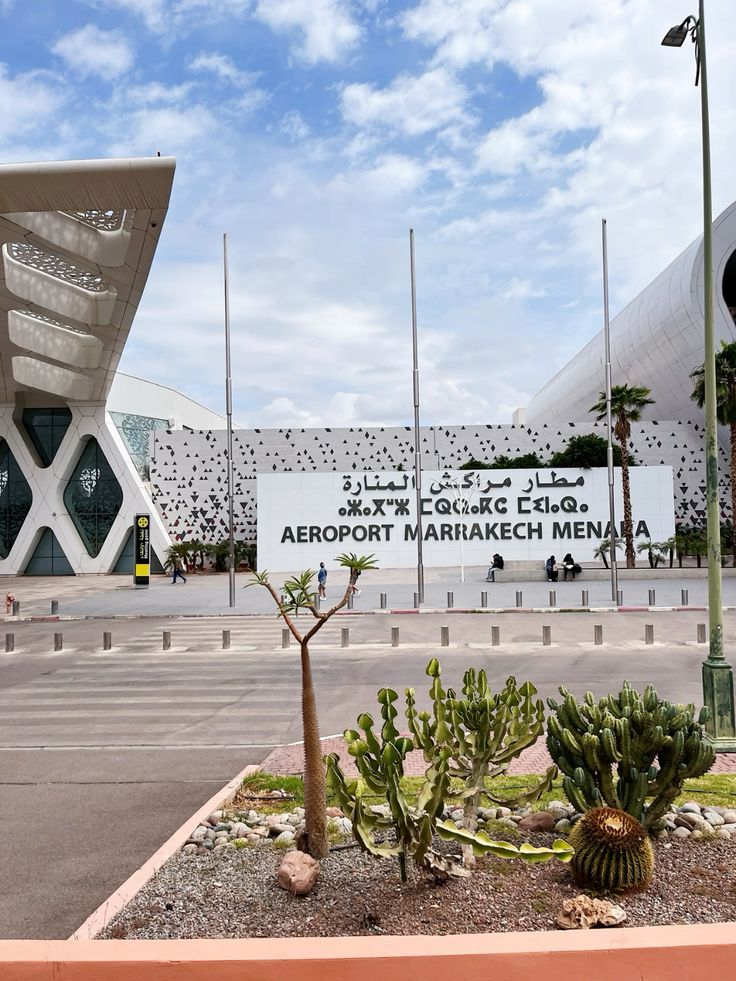 marrakech airport (4)